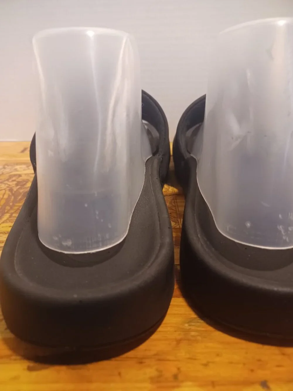 LuLuLemon Black Slides Size 9